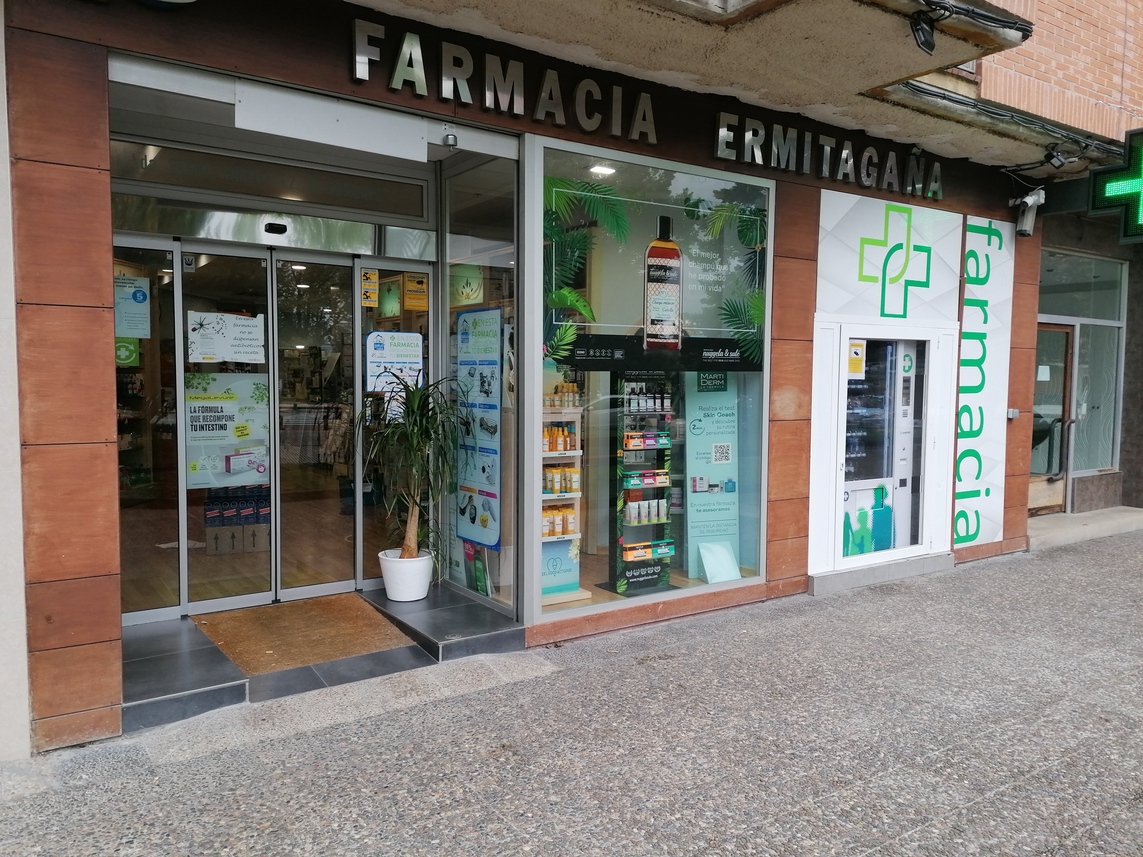 FACHADA FARMACIA MAYO 2021